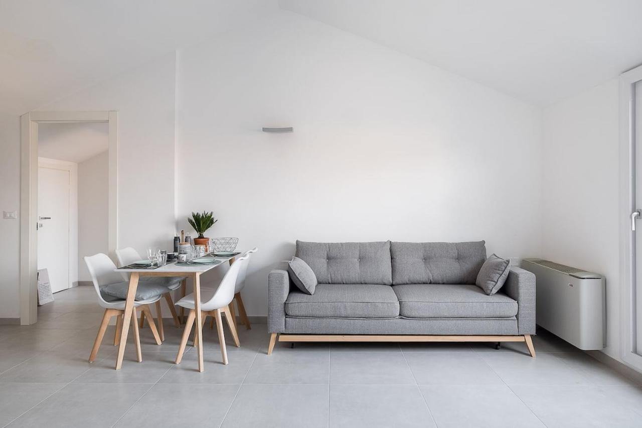 Realkasa Train Plaza Apartment Болоня Екстериор снимка