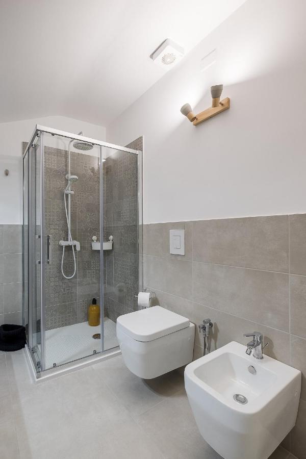 Realkasa Train Plaza Apartment Болоня Екстериор снимка